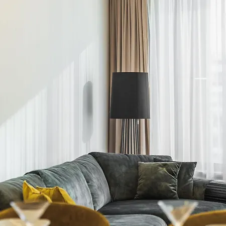 Skypark's Luxury I With Prime View Apartment